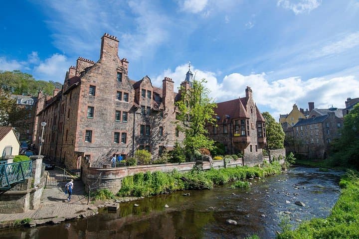 Walking Tour of Edinburgh