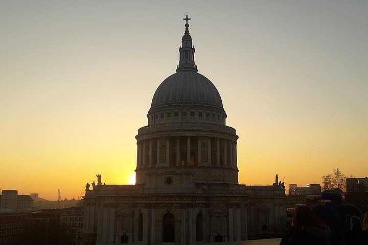City of London: Tales and Legends of the Historic Center