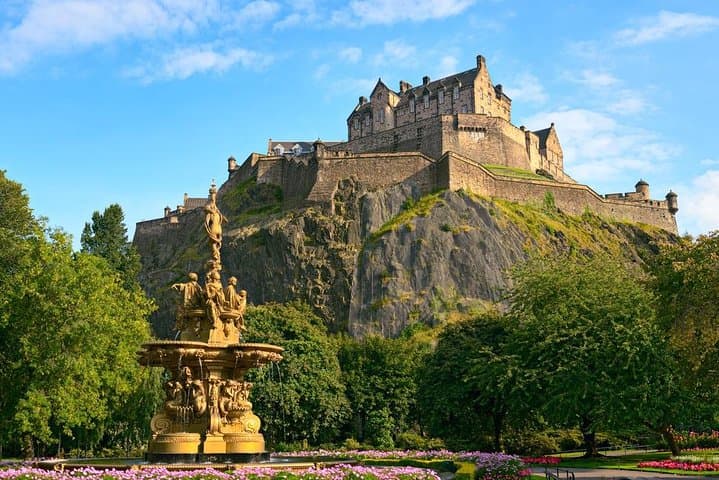 Edinburgh Castle from Princess Street Gardens