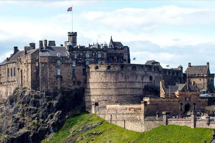 Edinburgh Private Walking Tour