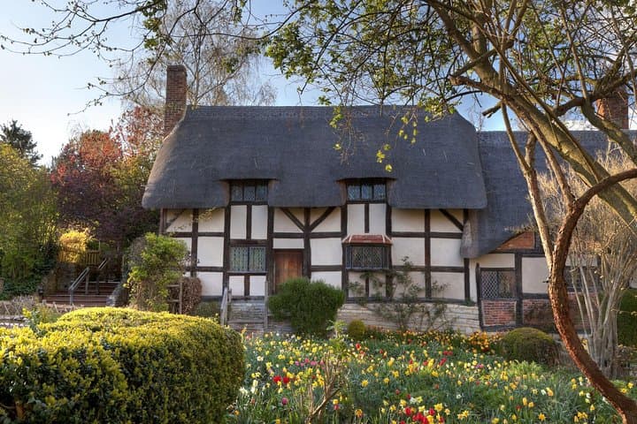 Oxford, Stratford-upon-Avon and Warwick Castle on Boxing Day