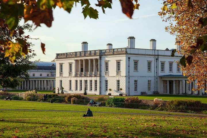 2-Hour Private Photography Walking Tour in Greenwich