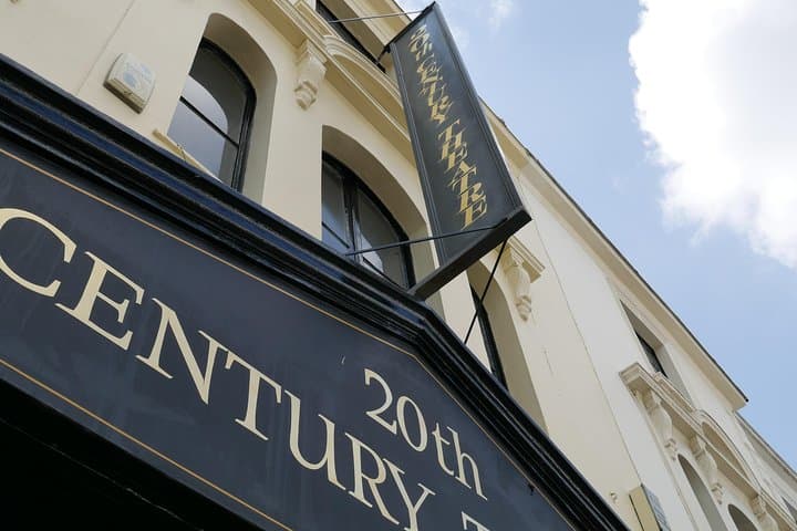 Notting Hill Walking Tour for Small Groups