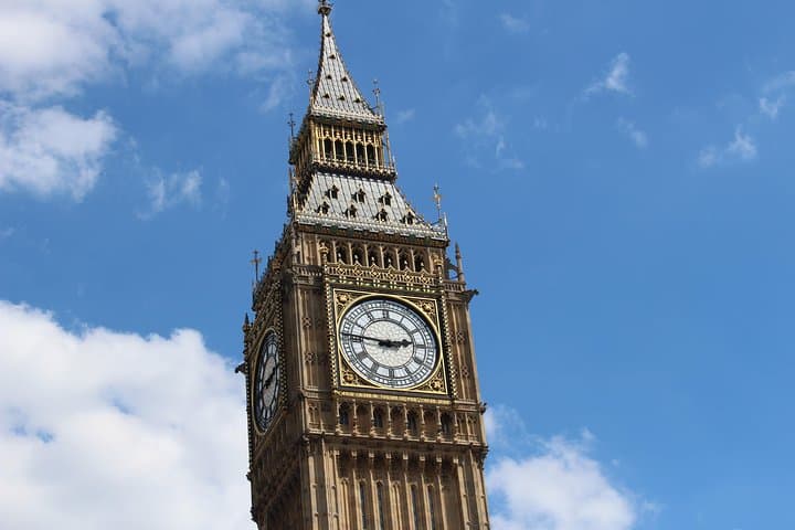 Panoramic Private 4 hour Black Taxi Tour of London