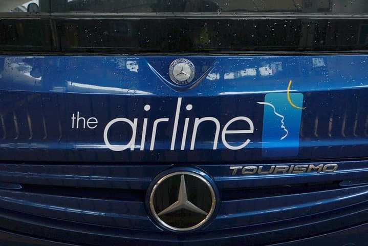 Airport Coach Service from Gatwick to Oxford