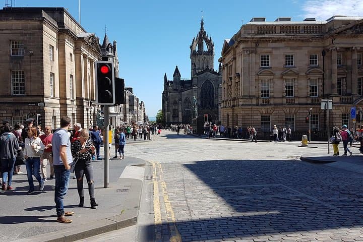 Private Edinburgh & Rosslyn Chapel Tour