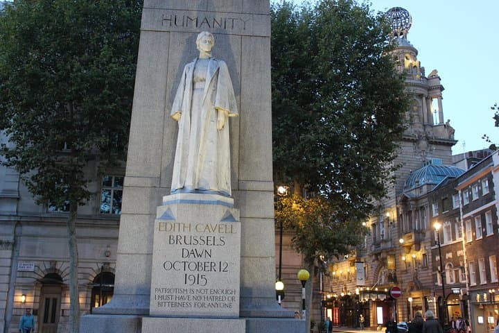 Find out how Edith Cavell, a First World War nurse who the world believed was innocent but who was tried and executed for spying by the German Army. But was she really innocent???