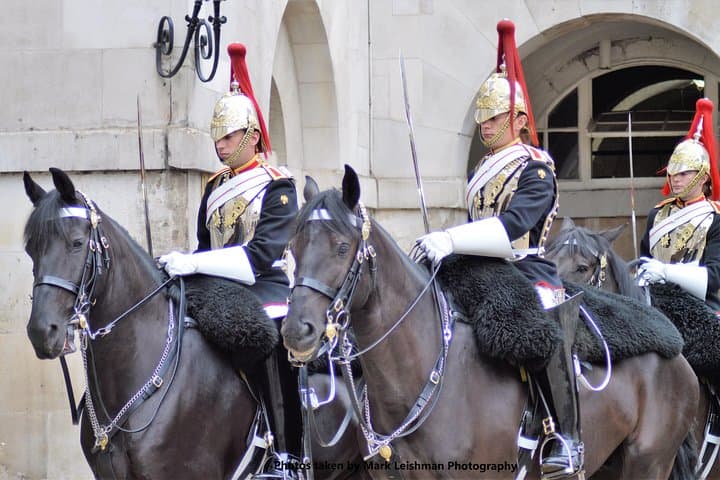 Private Walking Tour of Royal London with Changing of the Guard