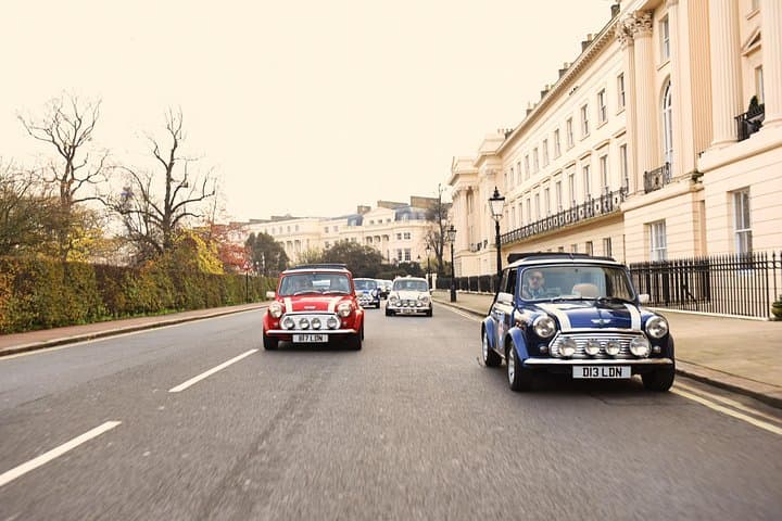 Private Panoramic Tour of London in a Classic Car