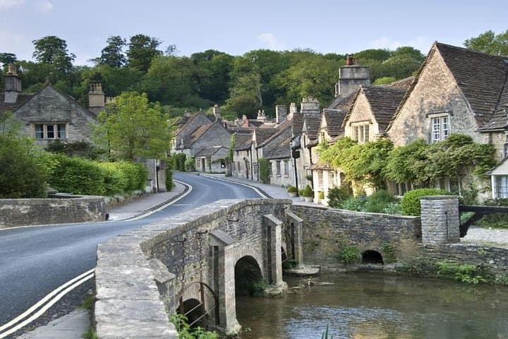 Cotswolds Village