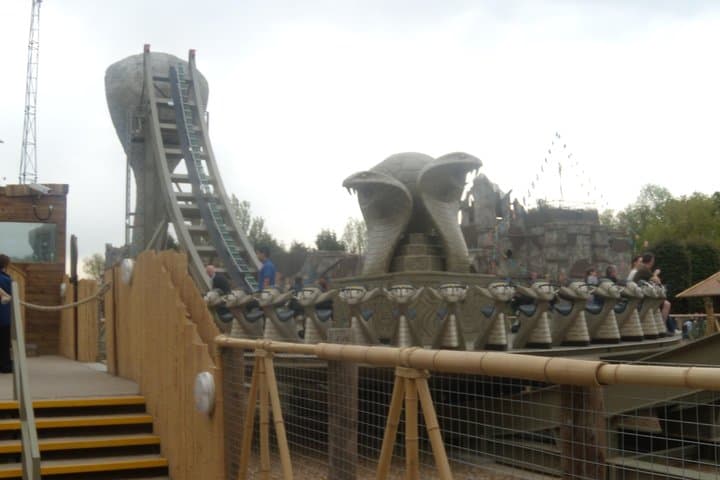 Chessington World of Adventures Independent Full Day Private Tour