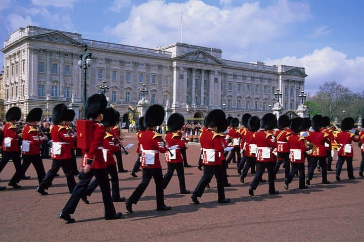 Half-Day London Independent Private Tour