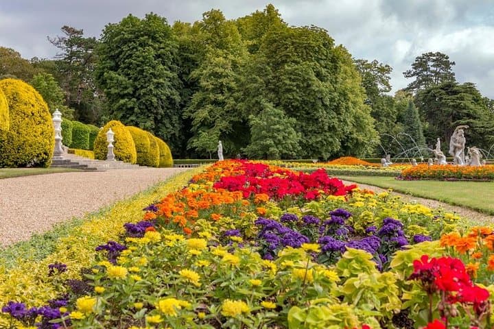 Formal planting in the Parterre