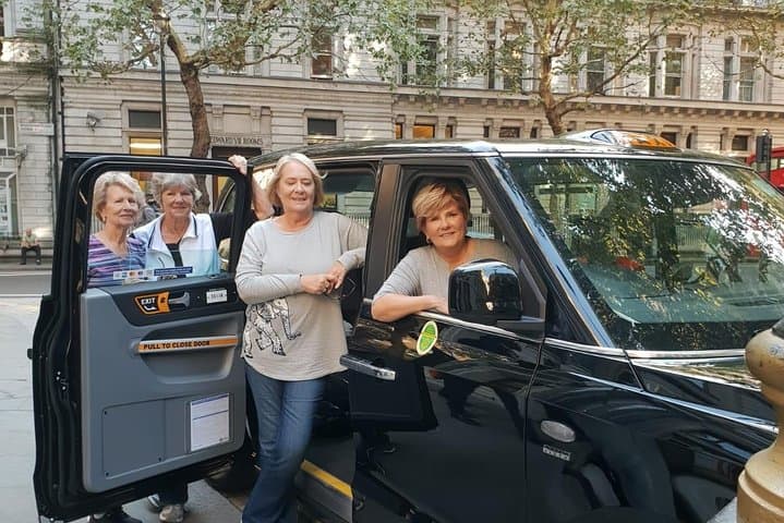 The Premier Classic London: Private Sightseeing Tour by Black Cab