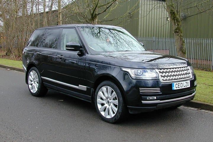 Private Chauffeured Range Rover Tour of Windsor from London