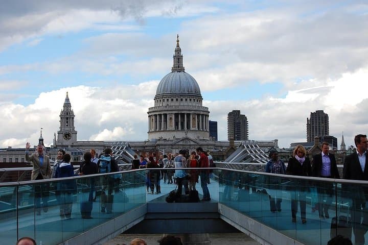 Millennium
 Bridge