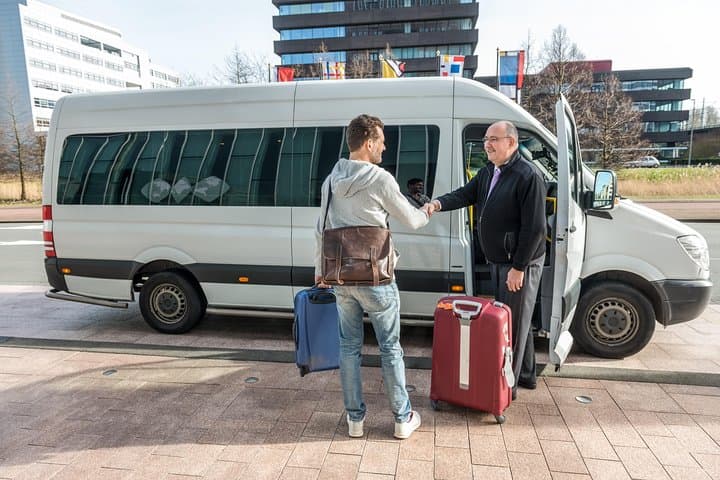 London City Airport Departure Transfer (London Hotel to Airport)