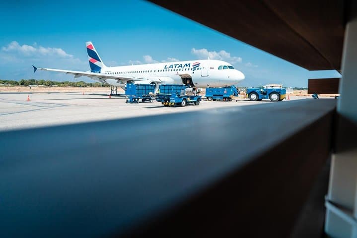 Private Newcastle Arrival Transfer - Airport to Hotel / Accommodation
