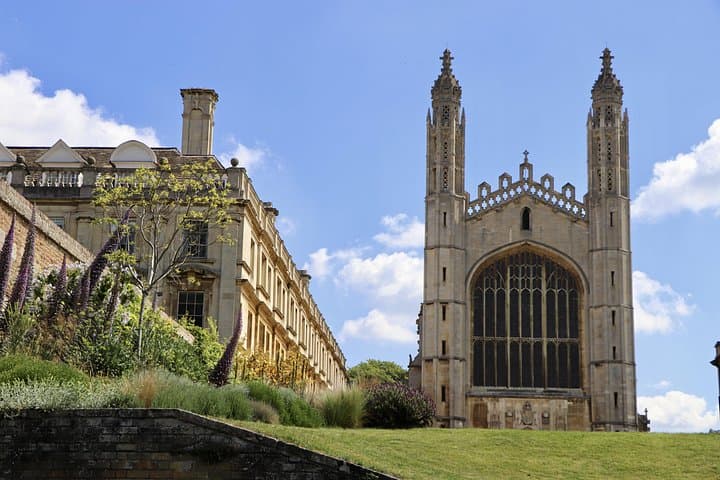 The view of Cambridge University from the River Cam
