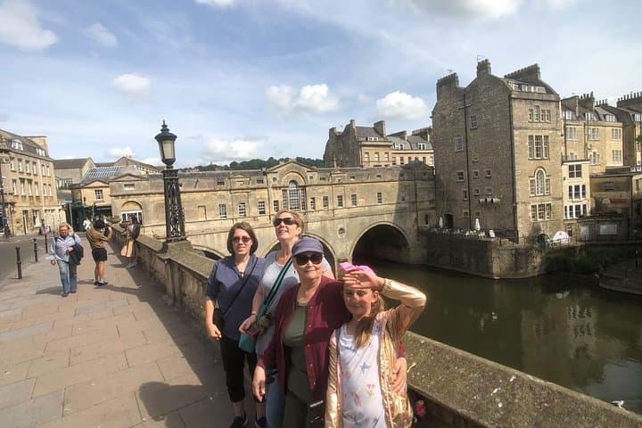The unique Pulteney Bridge over the River Avon.