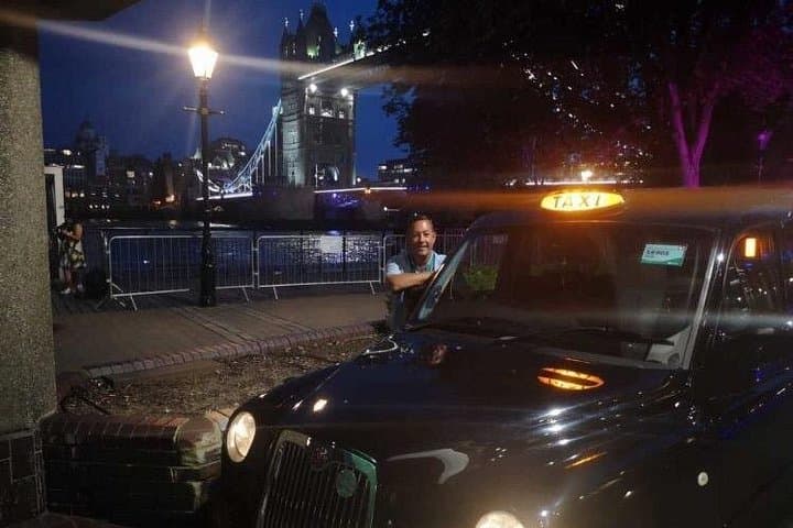 Welcome to our Light up London Night Tour!
