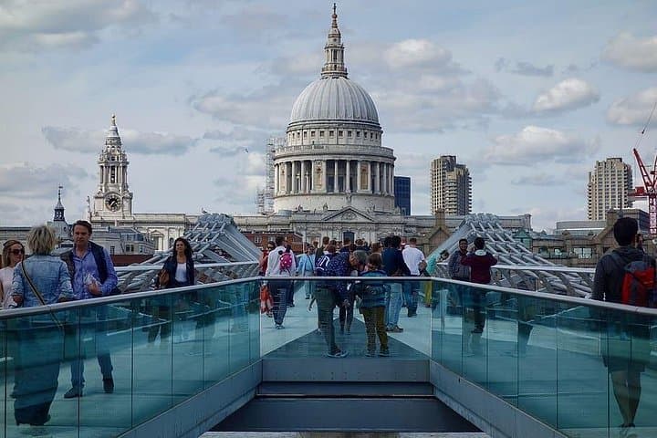 Private 4 hour Tour of London with driver and guide with Hotel Pick Up