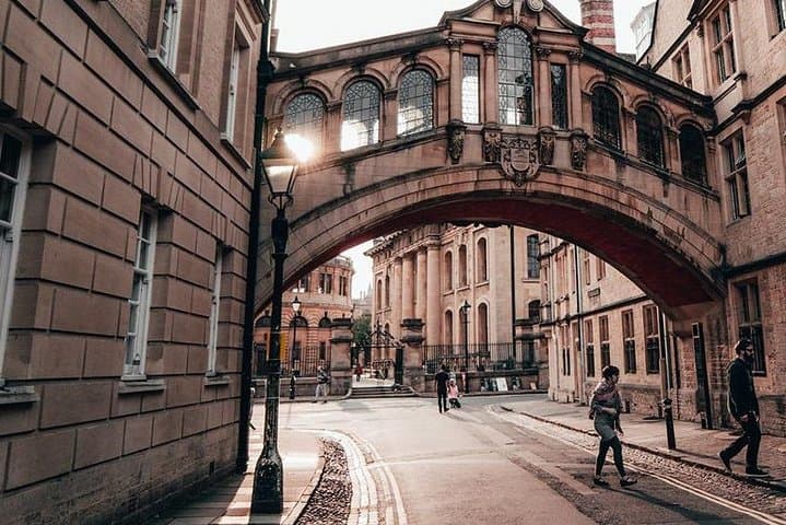 Oxford Bike Tour with Student Guide