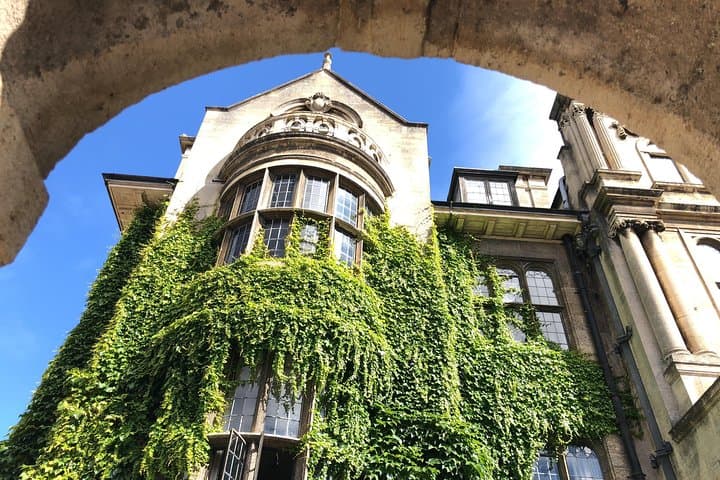 3-Hour Private Tour of Oxford With University Alumni Guide