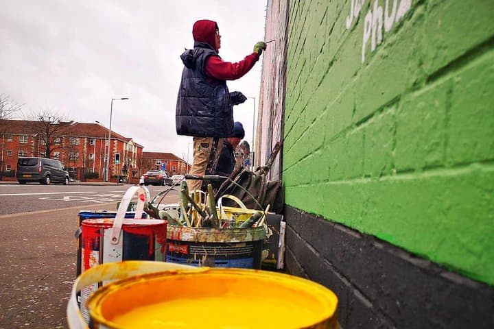 Famous 1.5 hour Belfast Murals Tour