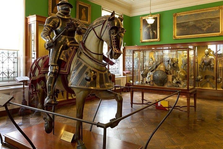 London Art Museums Private Day Tour with Wallace Collection