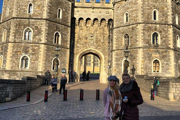 Day Tour Windsor Castle & Oxford by Private Car
