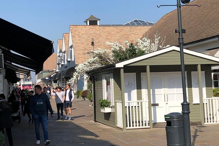 Bicester Village Private Guided Shopping Experience
