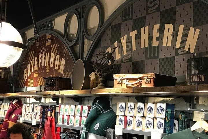 Harry Potter's London Feat. Harry Potter Movie Locations
