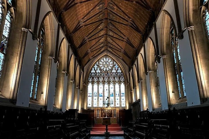 Footsteps of Harry Potter in Oxford