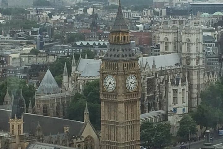 3 Day London Private Tour with Stay at English Host Family