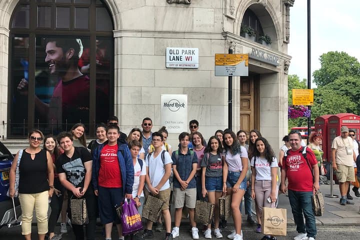 3 Day London Private Tour with Stay at English Host Family