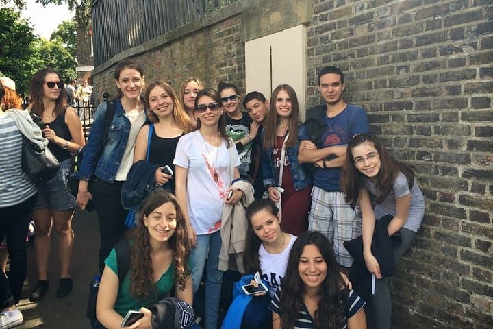 4 Day London Private Tour with Stay at English Host Family