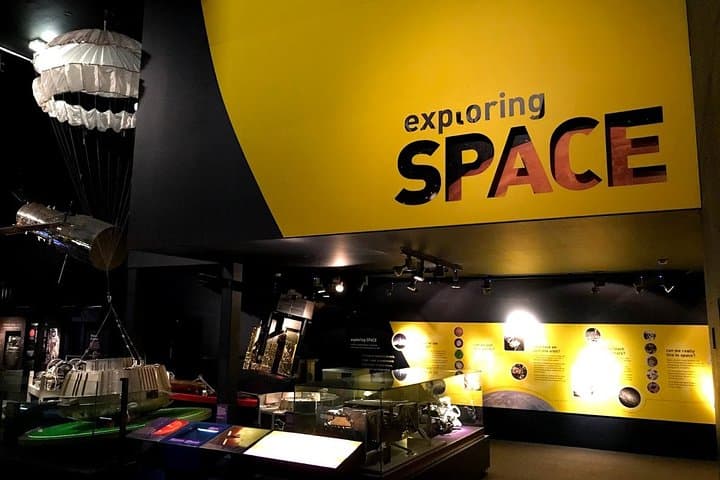 Science & Wonder One Week English Language Course in London