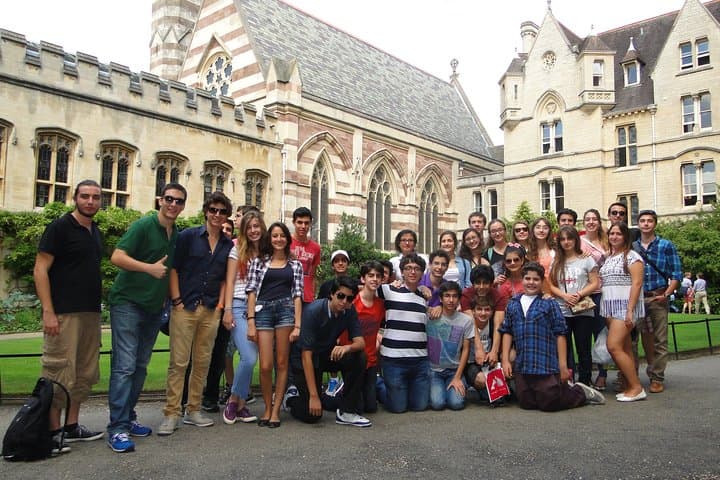 Oxford City Full-Day Private Tour from London