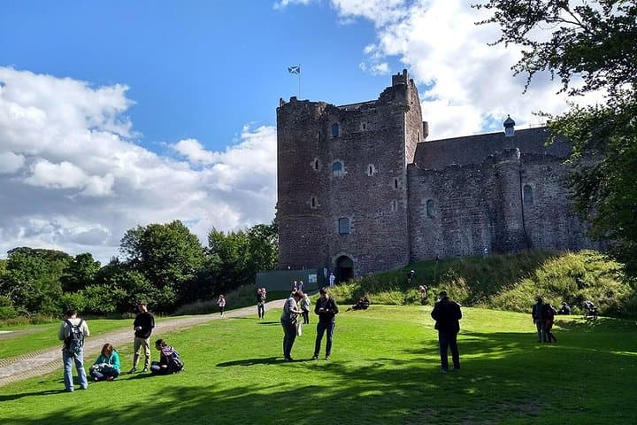 Game of Thrones castle Scotland , Doune Castle Winterfell tours