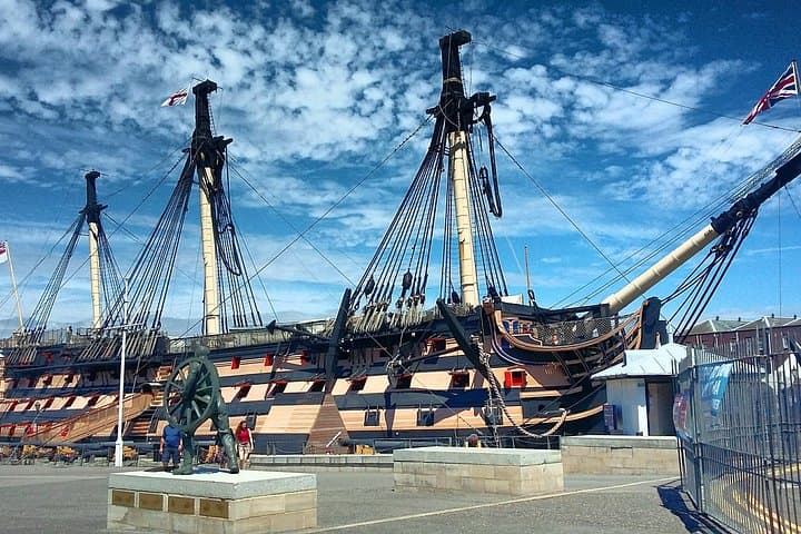 Full-Day Private Tour to the Historic Naval City Portsmouth