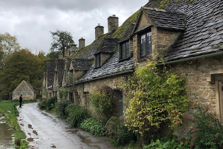 Day Tour of Cotswolds and Oxford By Private Executive Car