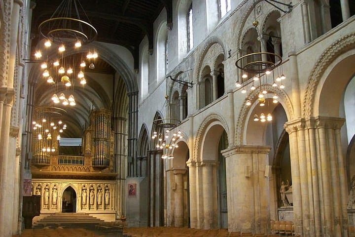 Charles Dickens Full-Day Private Tour in Rochester