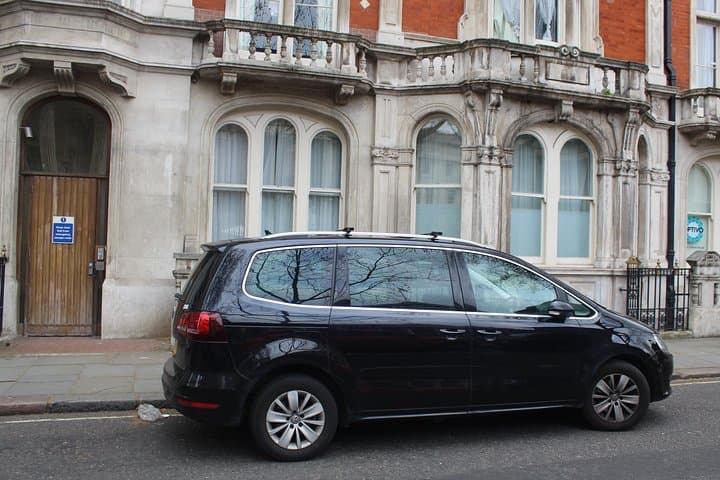 Private Transfer: Heathrow Airport to Greenwich South East London