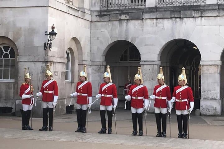 The Crown Netflix TV London Half Day Private Tour