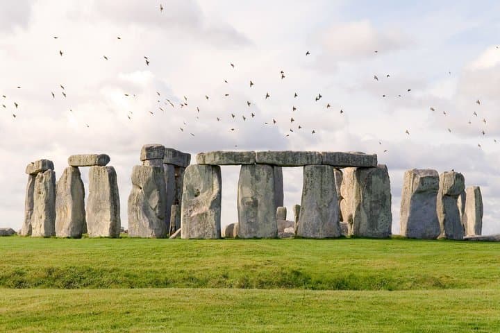 Stonehenge and Bath Tour from Oxford