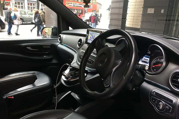 Private transfers between Heathrow - King's Cross & St Pancras Train Stations