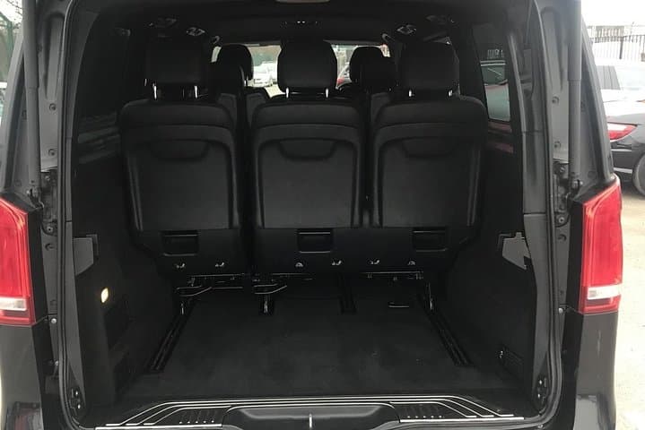 Private transfers between City Airport - King's Cross St Pancras Train Stations