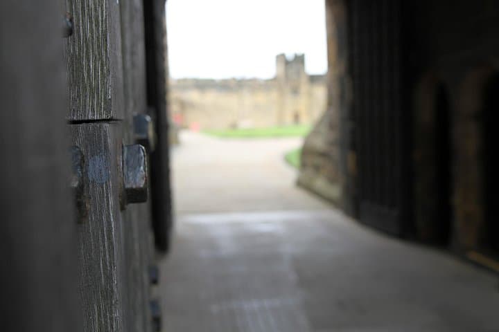 Cruise excursion / Private Tour: Wizard's Tale at Alnwick Castle