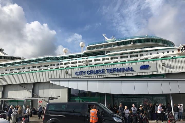 Private transfers to/from Southampton Cruise Port and Central London